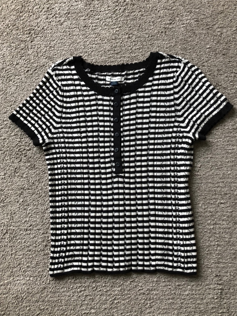 AE Outfitters- 100% Cotton Knitted Top. NWOT.